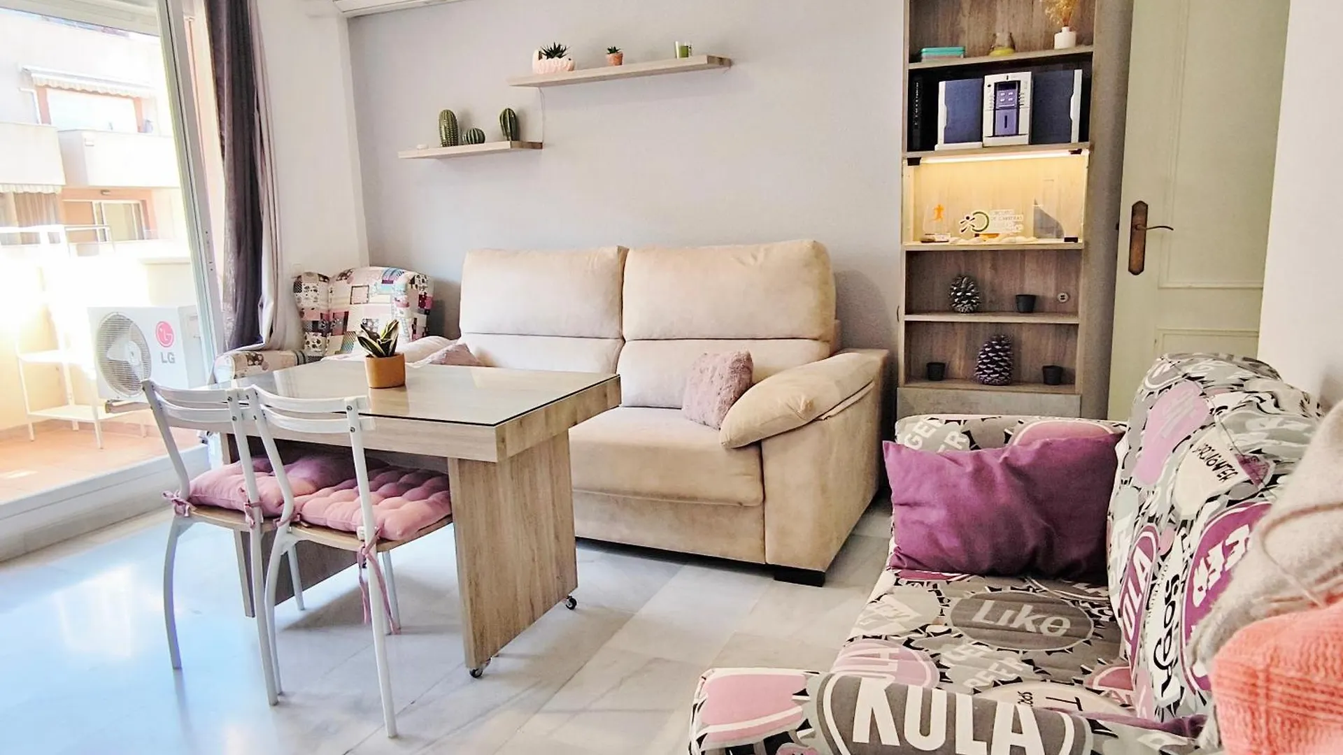Bs Apartamento Buenavista Playa Estancia Min 6 Noches A 2 Minutos De La Playa 滨海罗克塔斯 0*,  西班牙